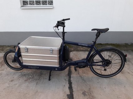 Lastenrad mit Transportkiste