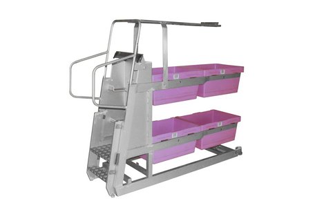 Picking trolley with steps