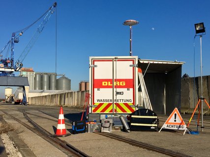 Transport boxes in use