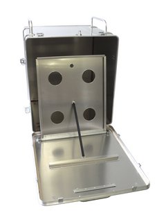 Transport box with special interior fittings and ramp
