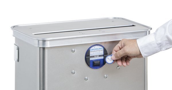 Datenentsorgungsbehälter mit digitalem Schloss entsprechend den Anforderungen der Sicherheitsklasse 3